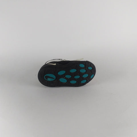 Max Uptempo Black/White